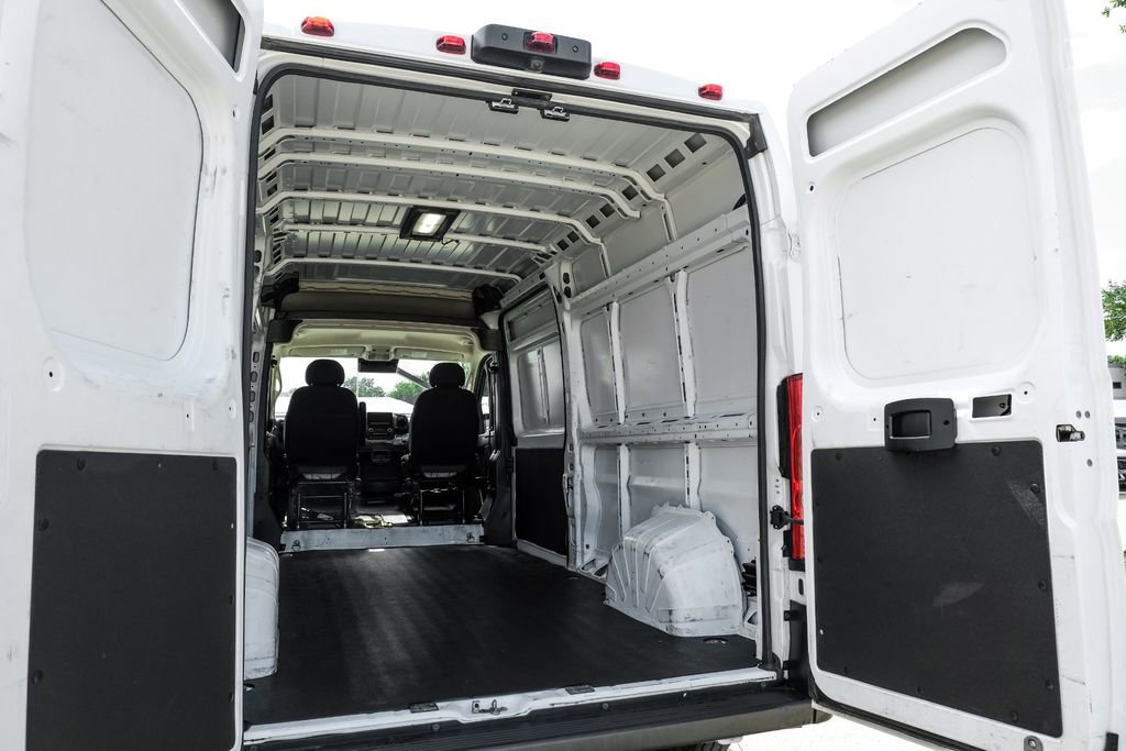 Used 2025 RAM ProMaster 2500 w/ Convenience Group FWD image 51