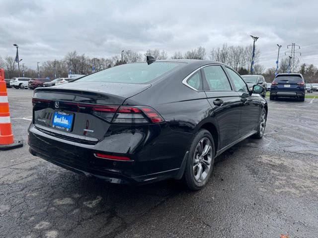 Used 2025 Honda Accord EX-L image 2