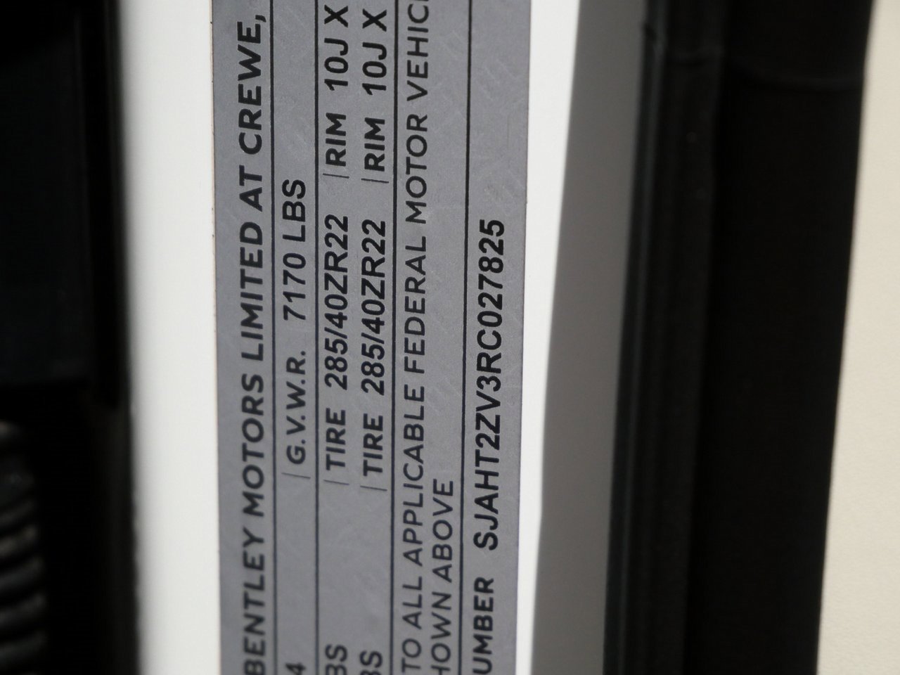 Used 2024 Bentley Bentayga Extended Wheelbase image 25