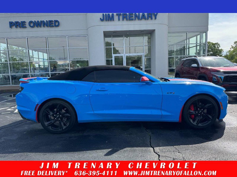 Used 2022 Chevrolet Camaro LT w/ RS Package RWD image 1