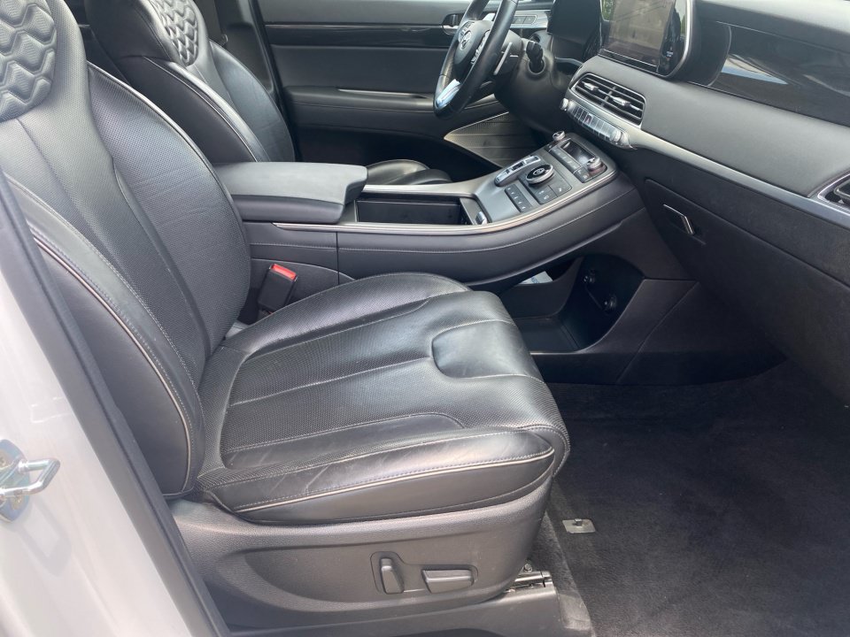 Used 2022 Hyundai Palisade Limited FWD image 32