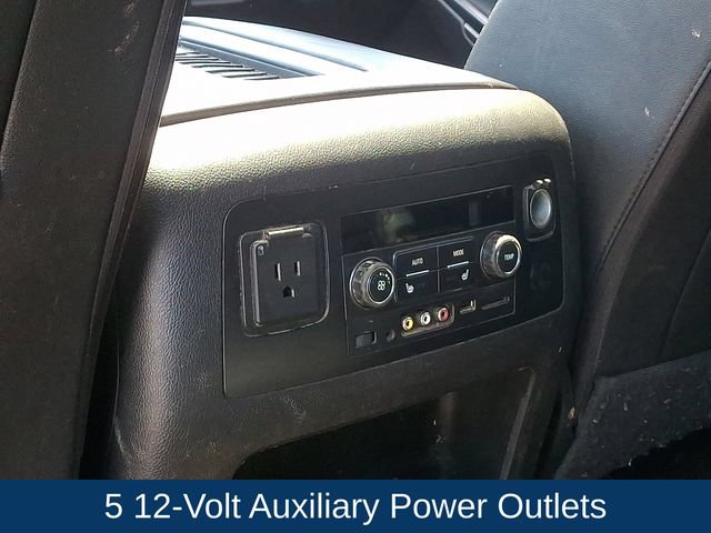 Used 2016 Chevrolet Suburban LT AWD/4WD image 19