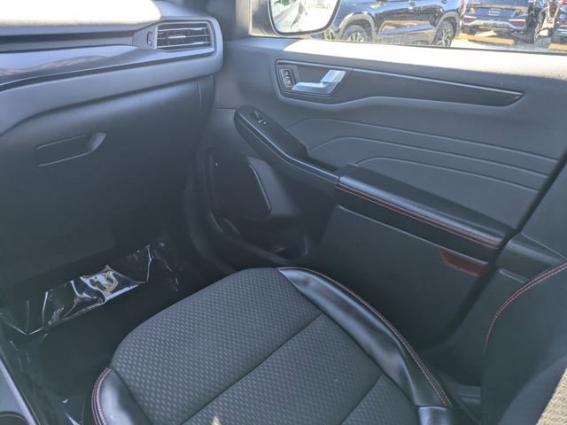 Used 2024 Ford Escape ST-Line w/ Cold Weather Package image 14