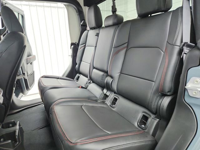 New 2026 Jeep Gladiator Rubicon w/ Steel Bumper Group image 38