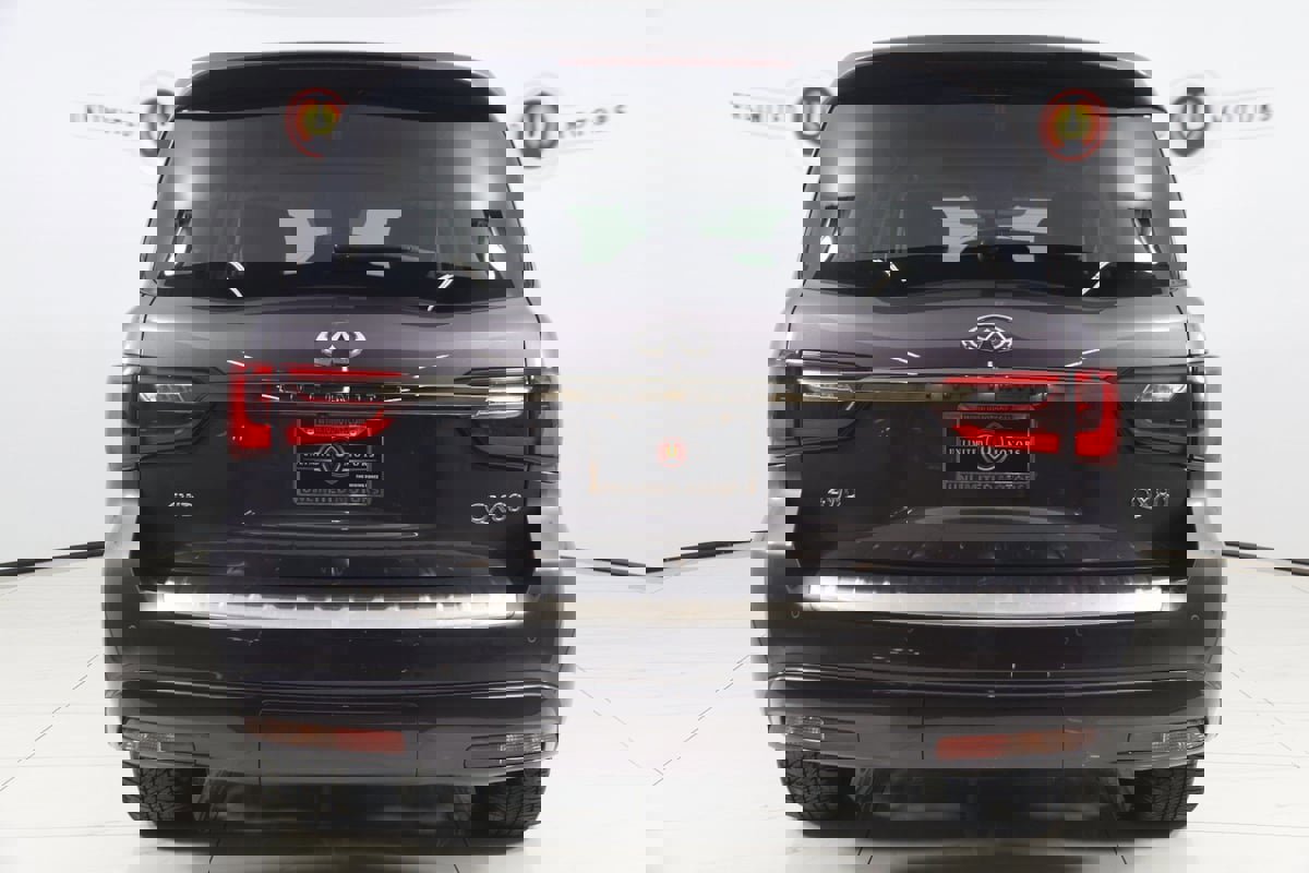 Used 2023 INFINITI QX80 Premium Select w/ All-Season Package image 49
