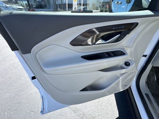 Used 2020 GMC Terrain Denali w/ Denali Premium Package FWD image 22