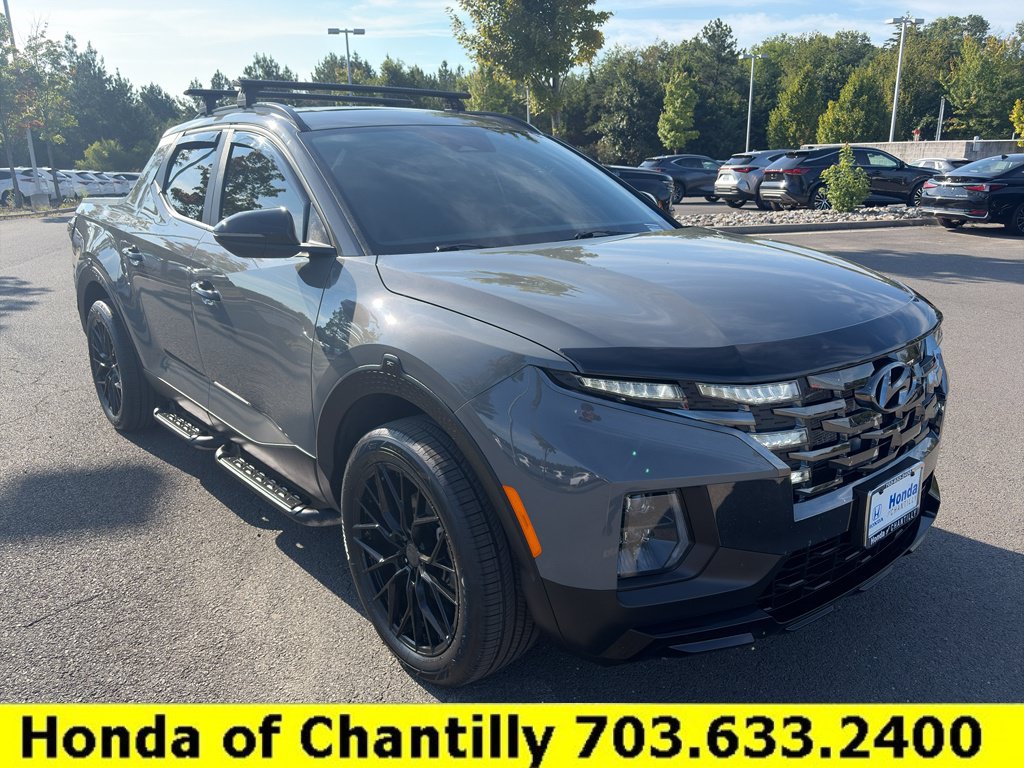 Used 2024 Hyundai Santa Cruz Night AWD/4WD image 1