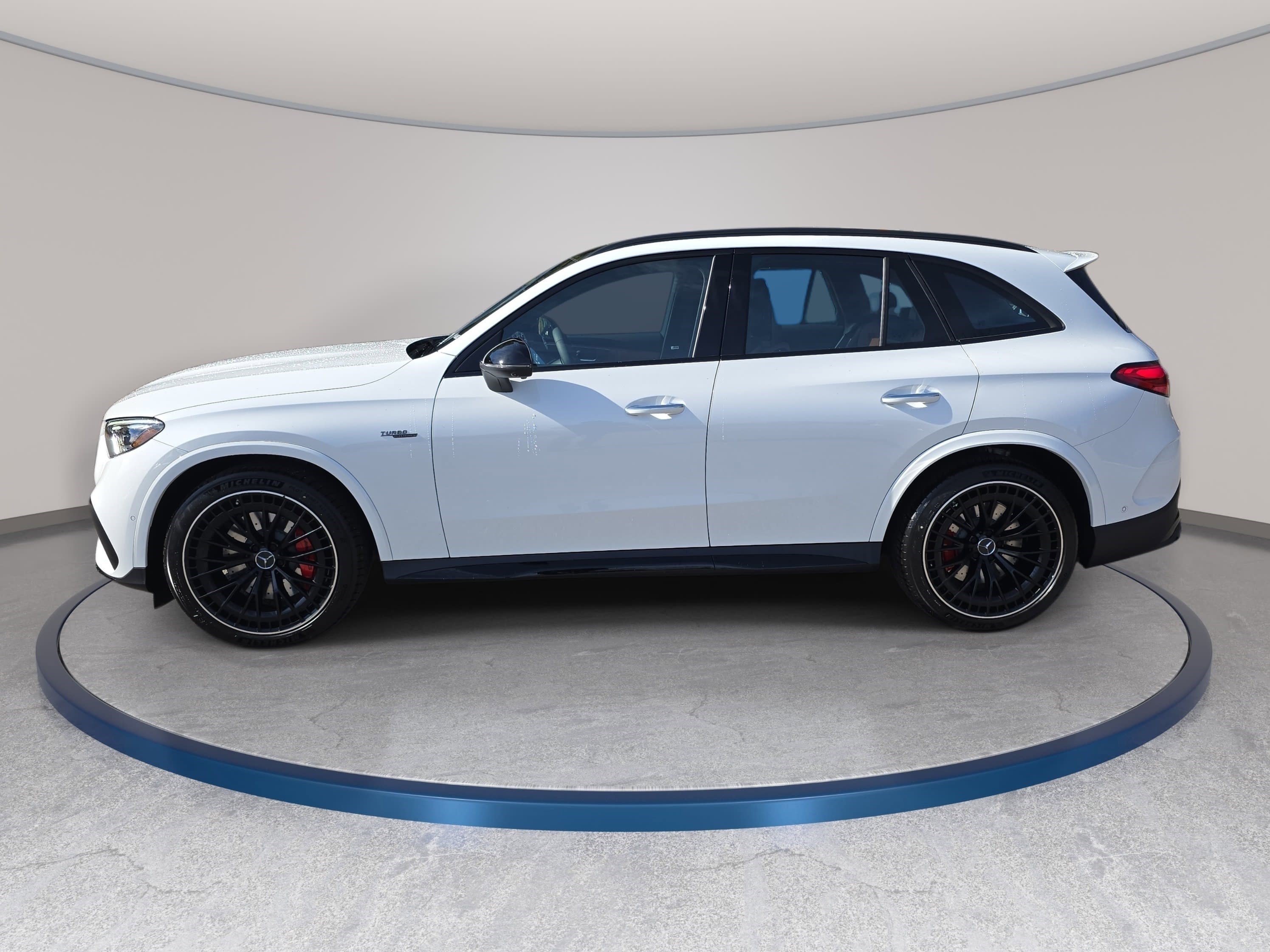 New 2026 Mercedes-Benz GLC 43 AMG 4MATIC image 8