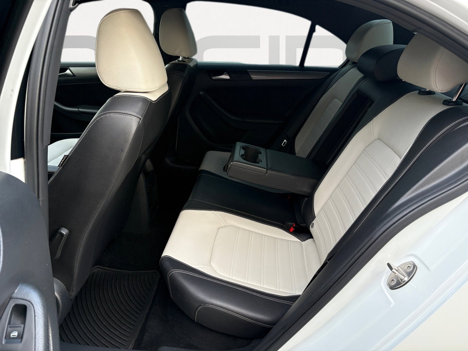 Used 2016 Volkswagen Jetta Sport image 21