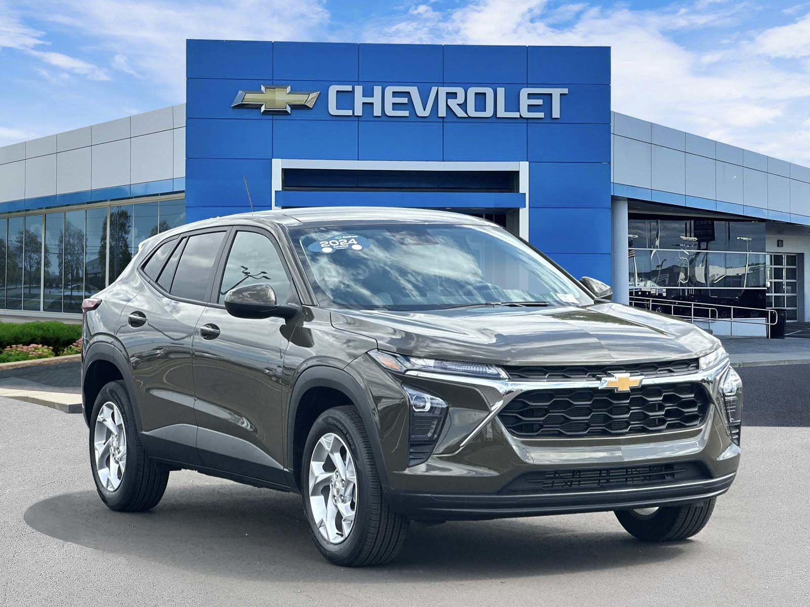 Certified 2024 Chevrolet Trax LS w/ LS Convenience Package FWD image 6