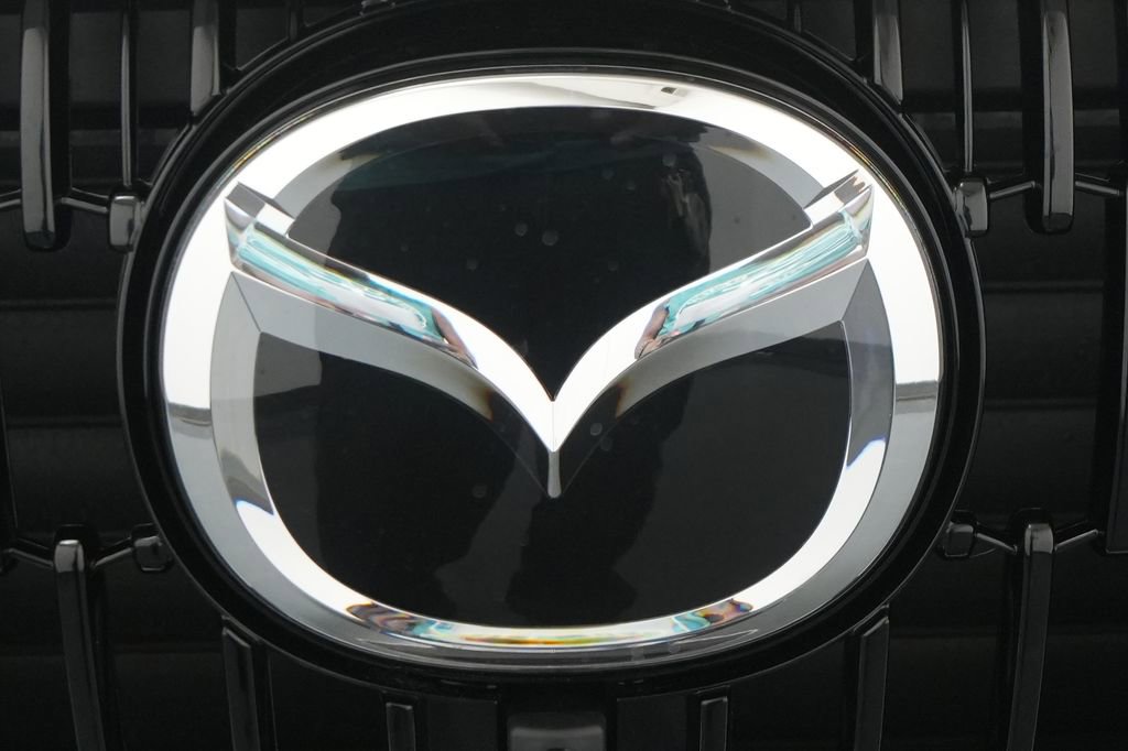 New 2026 MAZDA CX-90 Plug-In Hybrid w/ Premium Plus AWD/4WD image 11