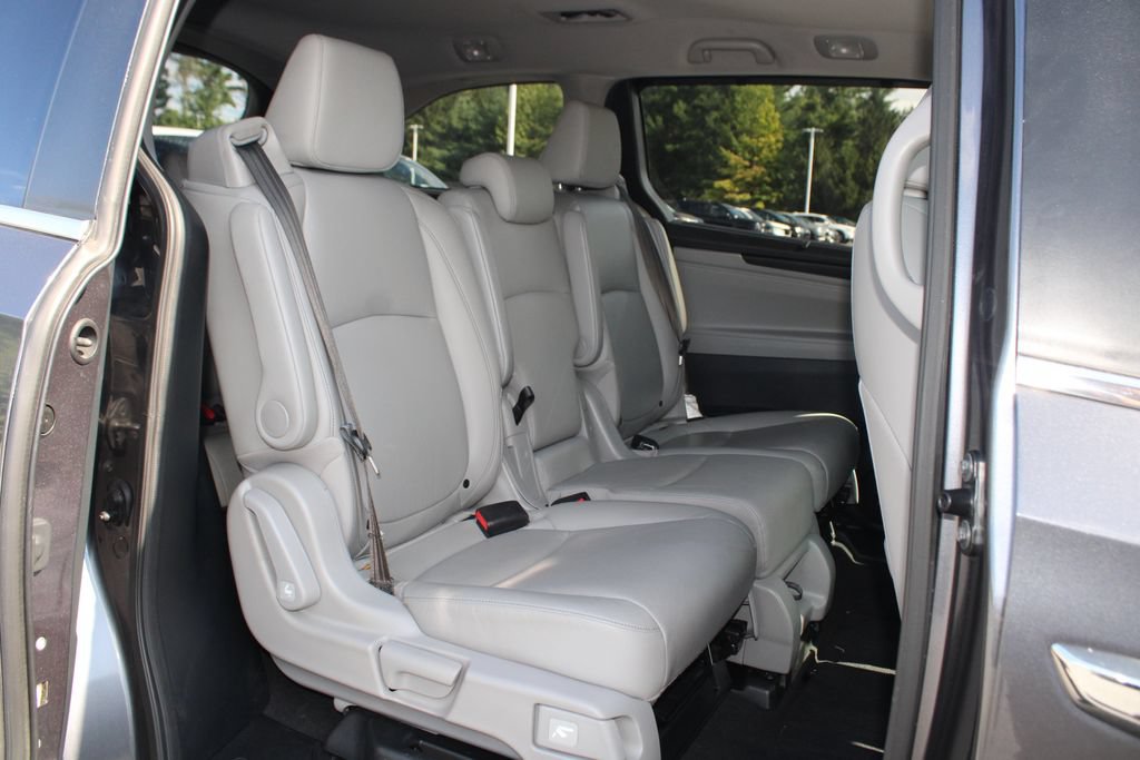 Used 2023 Honda Odyssey EX-L image 13