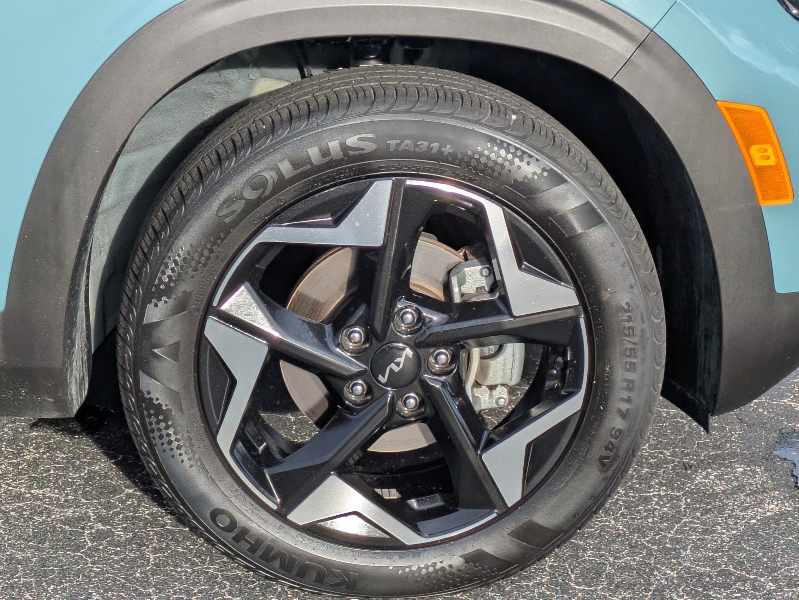 Certified 2025 Kia Seltos S FWD image 9
