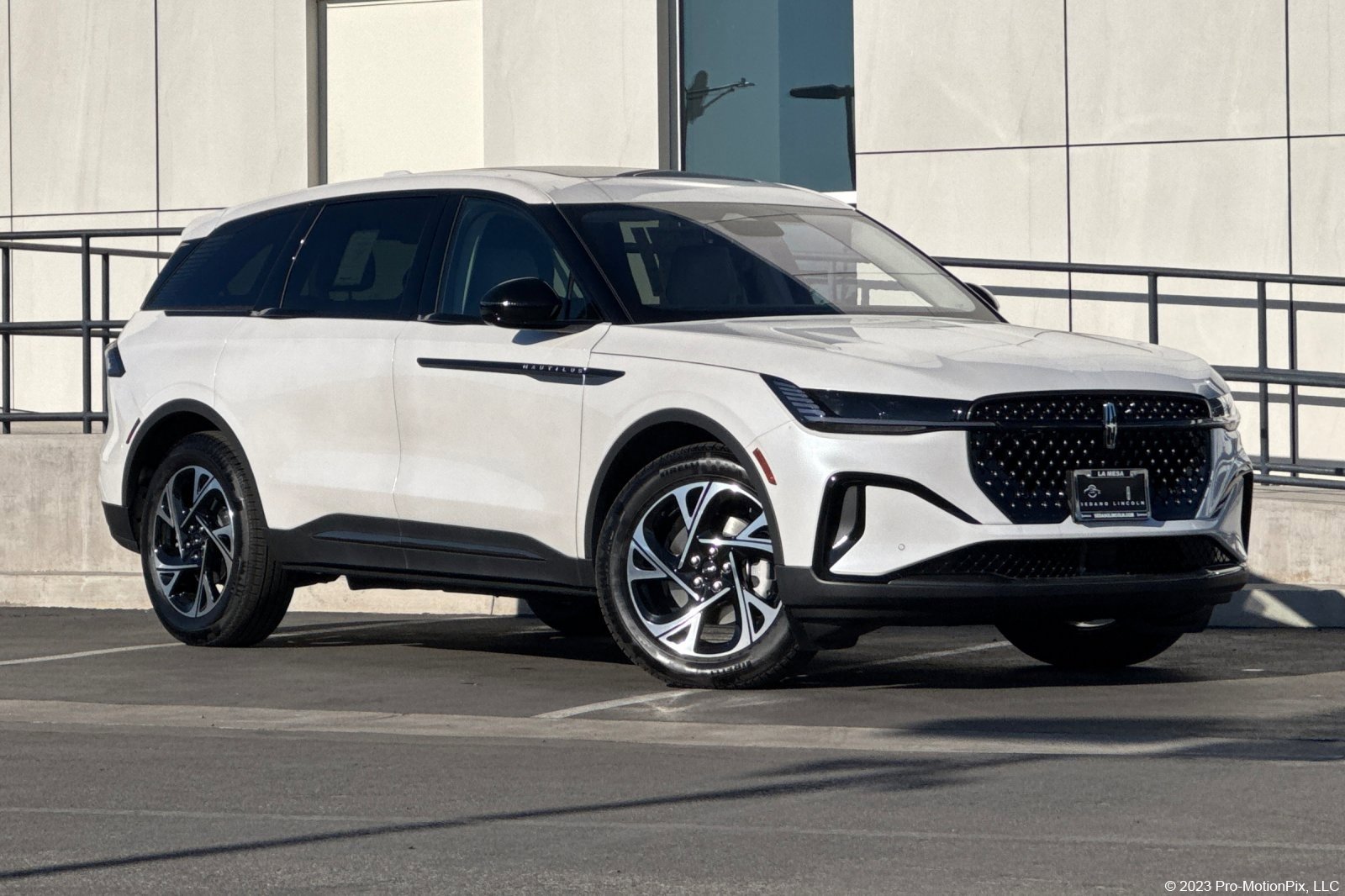 New 2026 Lincoln Nautilus Premier w/ Equipment Group 102A image 1