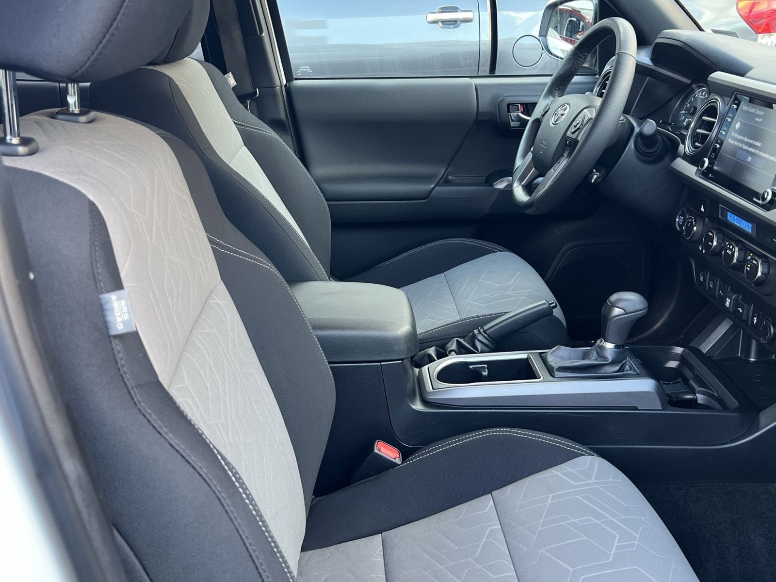 Used 2023 Toyota Tacoma TRD Sport image 23