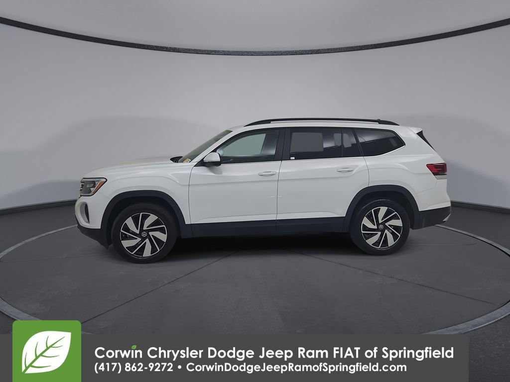 Used 2025 Volkswagen Atlas SE image 8