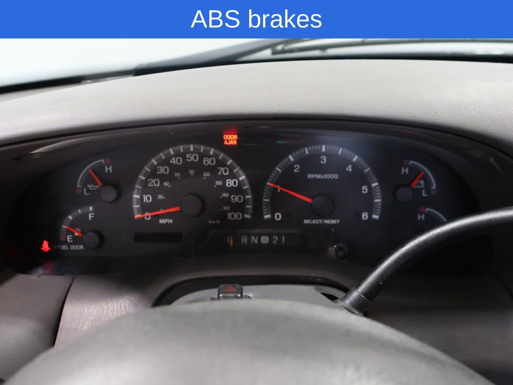 Used 2004 Ford F150 XLT image 3