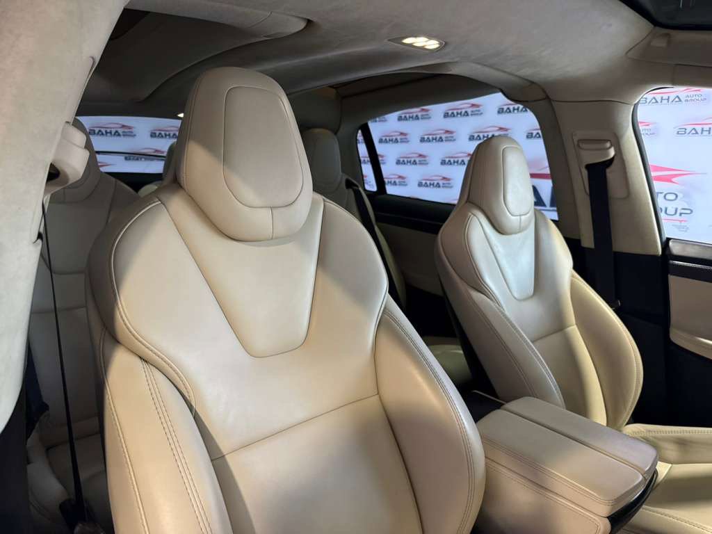 Used 2017 Tesla Model X 75D AWD/4WD image 57