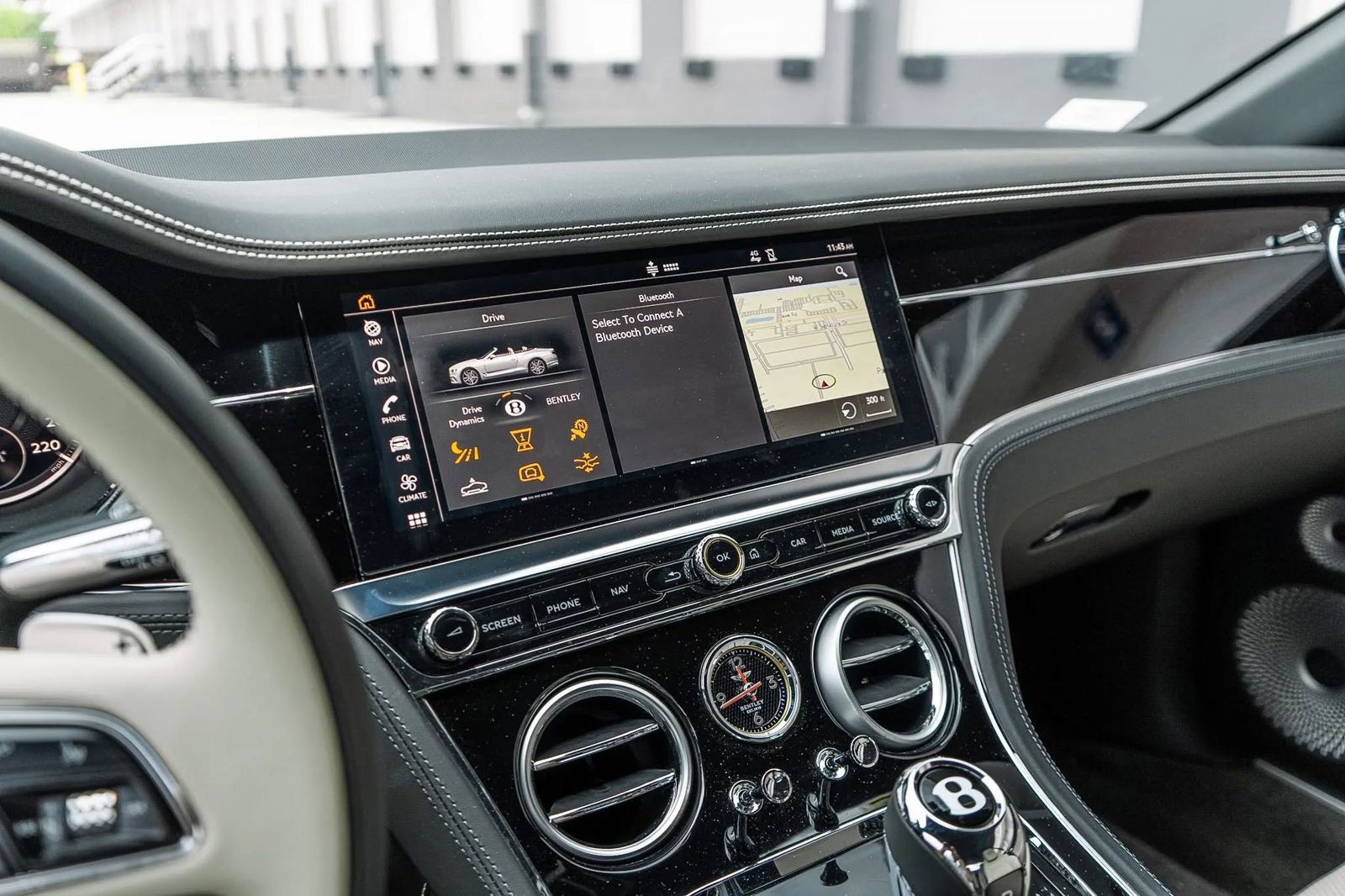 Used 2024 Bentley Continental GT V8 AWD/4WD image 43