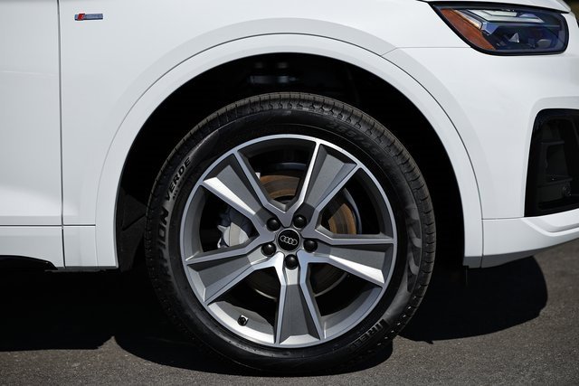 New 2025 Audi Q5 2.0T Premium image 4