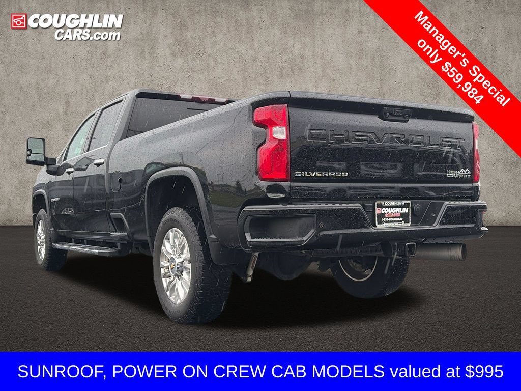 Used 2022 Chevrolet Silverado 3500 High Country w/ Z71 Off-Road Package AWD/4WD image 4