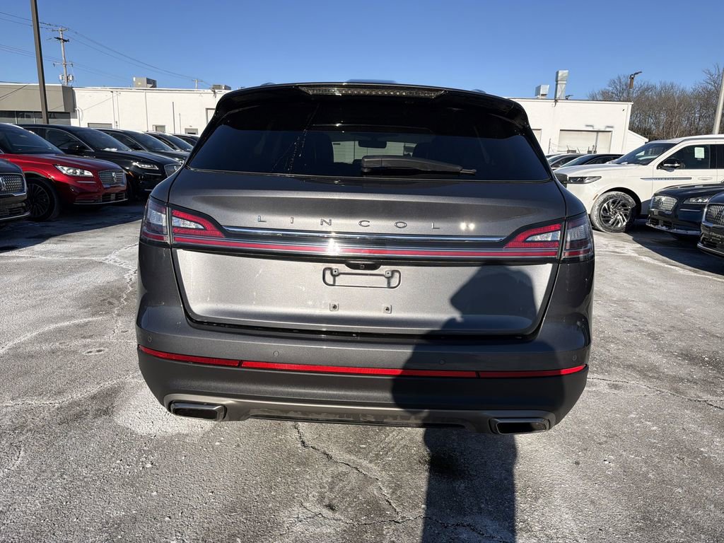 Certified 2023 Lincoln Nautilus AWD w/ Premium Package image 4
