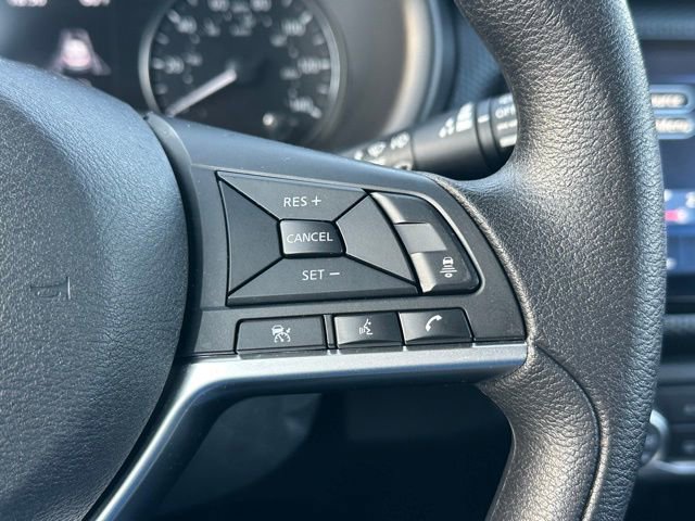 Used 2023 Nissan Kicks SV FWD image 39
