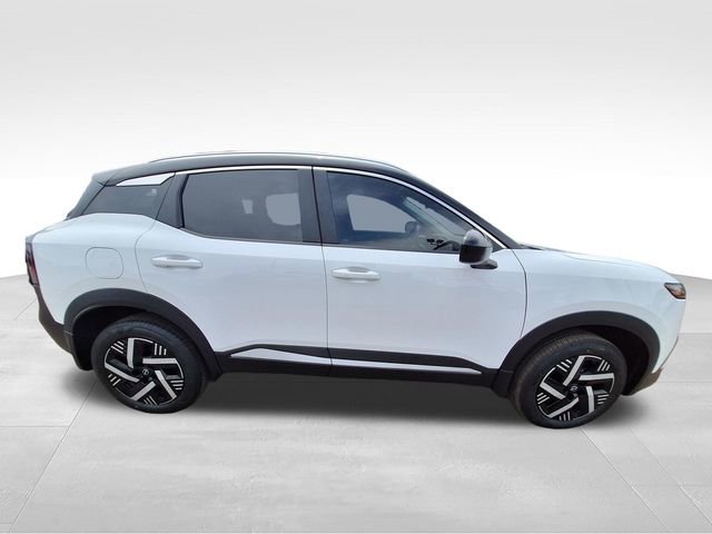 New 2026 Nissan Kicks SV FWD image 8
