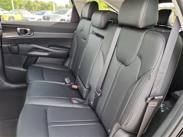 New 2026 Kia Sorento S image 15