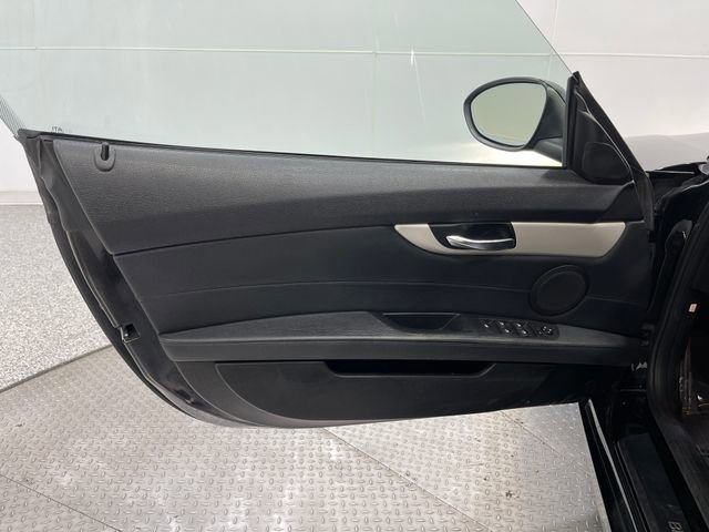 Used 2015 BMW Z4 sDrive28i image 13