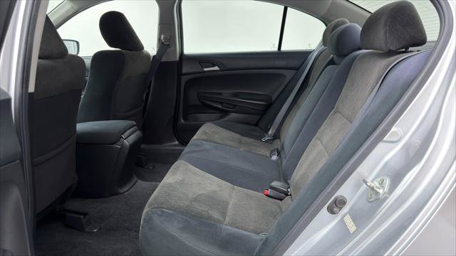 Used 2009 Honda Accord LX image 17