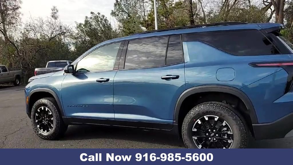 New 2026 Chevrolet Traverse Z71 w/ LPO, Floor Liner Package image 8