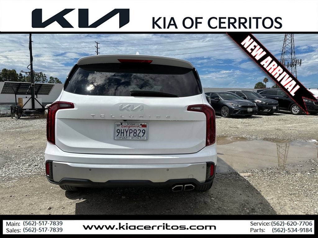 Certified 2024 Kia Telluride S w/ S Sunroof Package FWD image 4