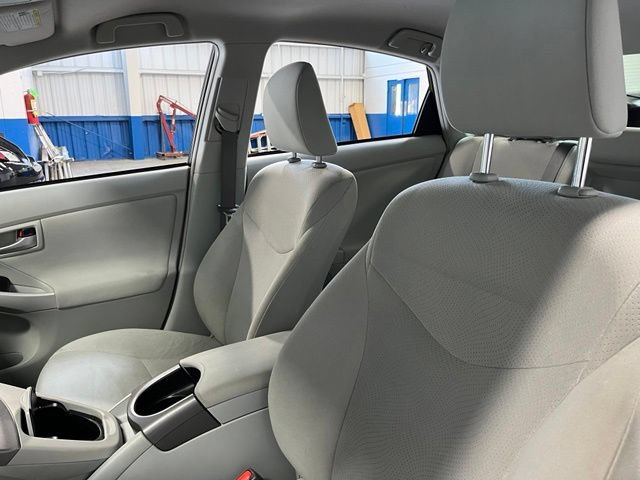 Used 2015 Toyota Prius Three FWD image 24