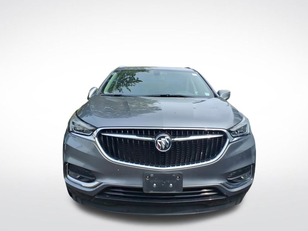Used 2020 Buick Enclave Essence image 2