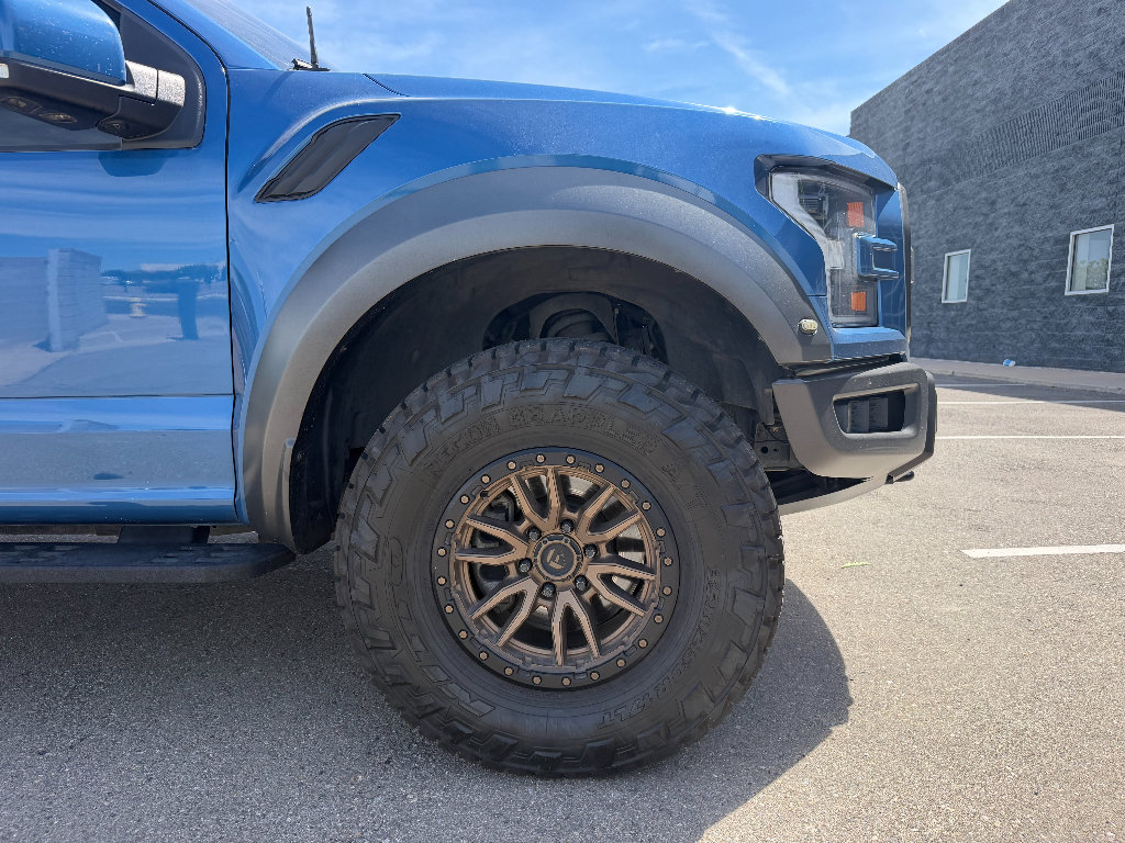 Used 2020 Ford F150 Raptor w/ Equipment Group 802A Luxury AWD/4WD image 4