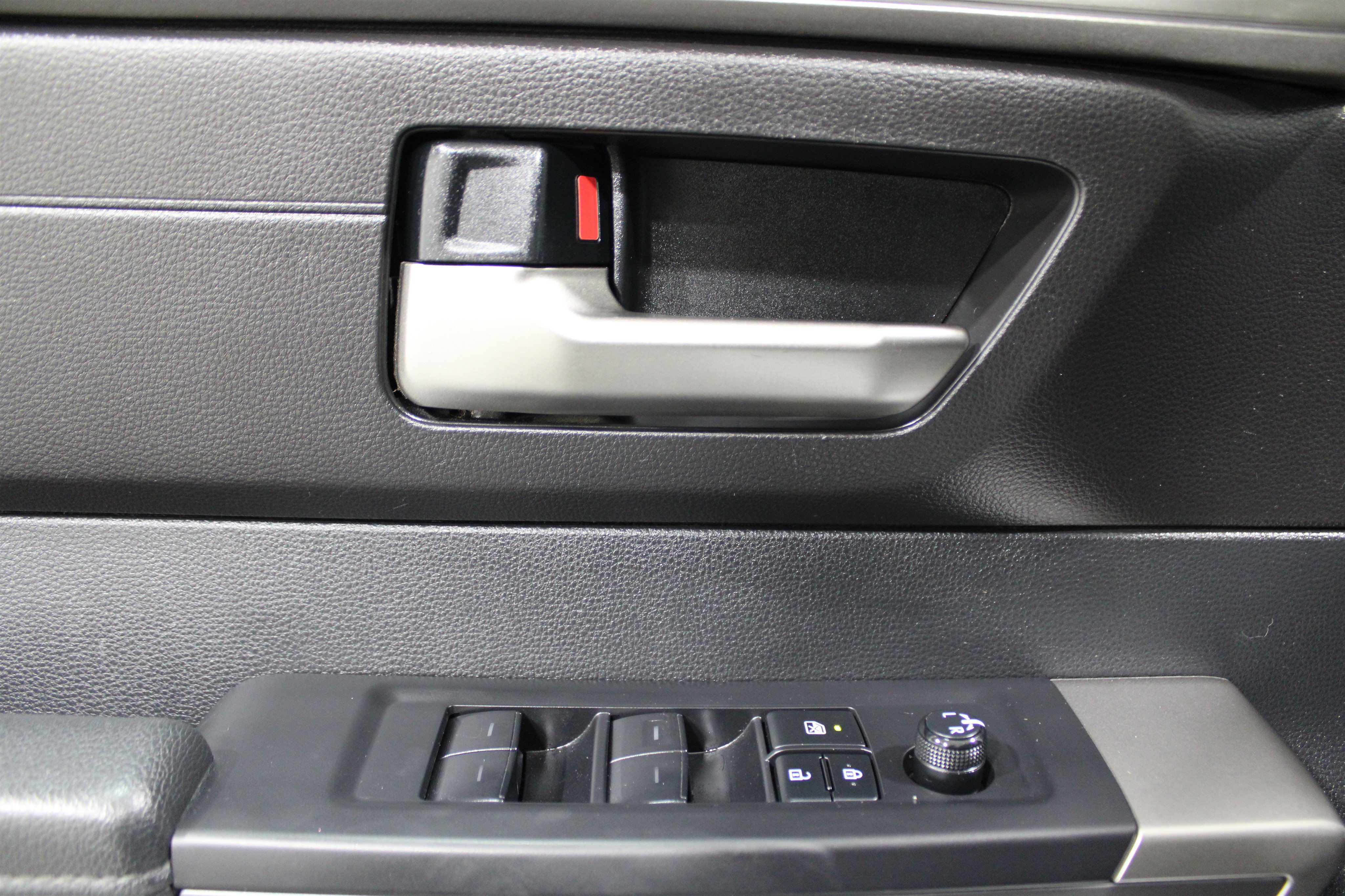 Used 2022 Toyota Tundra SR5 image 7