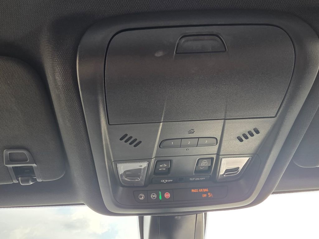 Used 2023 Chevrolet Blazer RS w/ Driver Confidence II Package FWD image 24