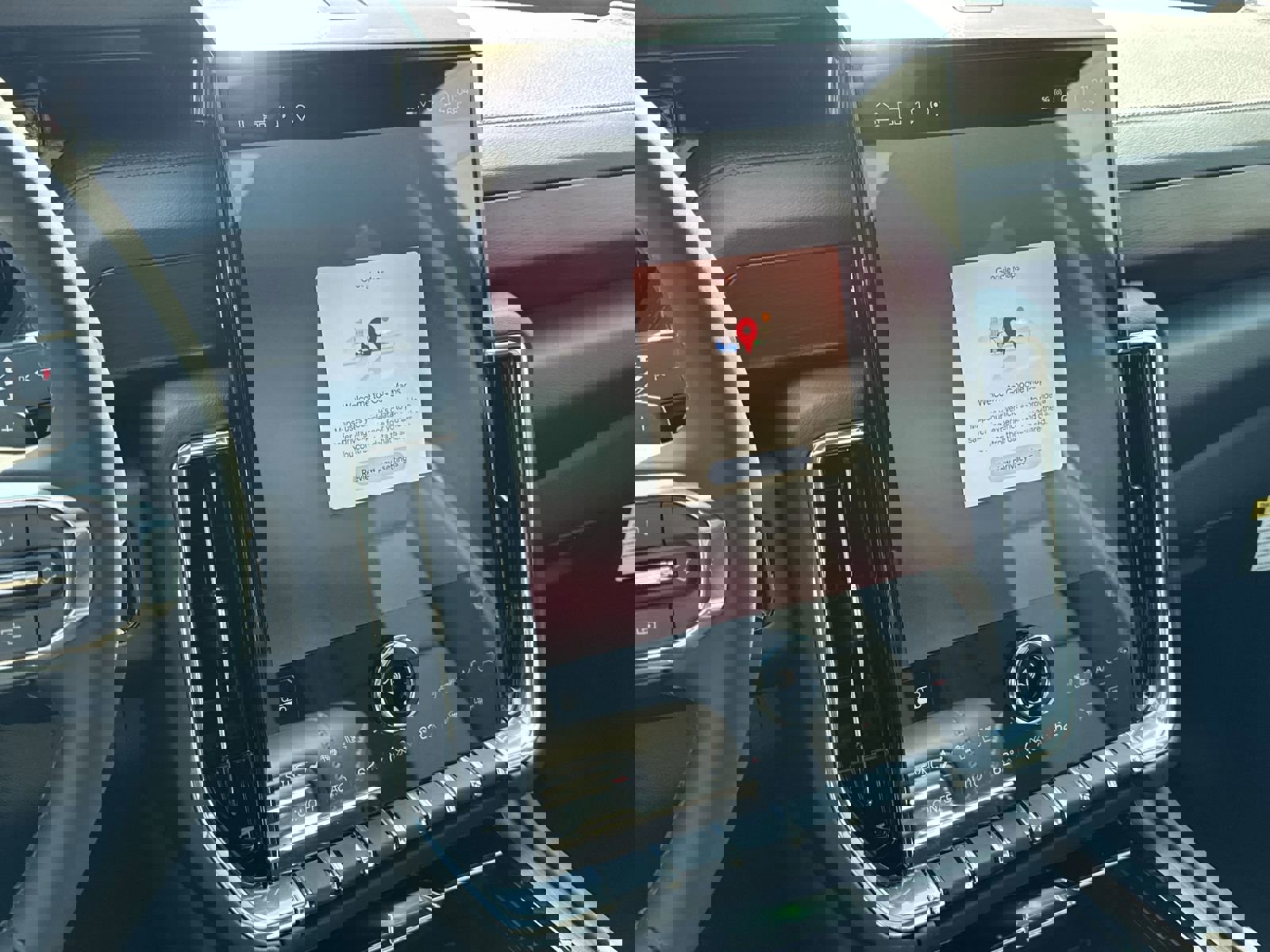 Used 2026 GMC Yukon Denali w/ Sun & Power Step Package AWD/4WD image 24