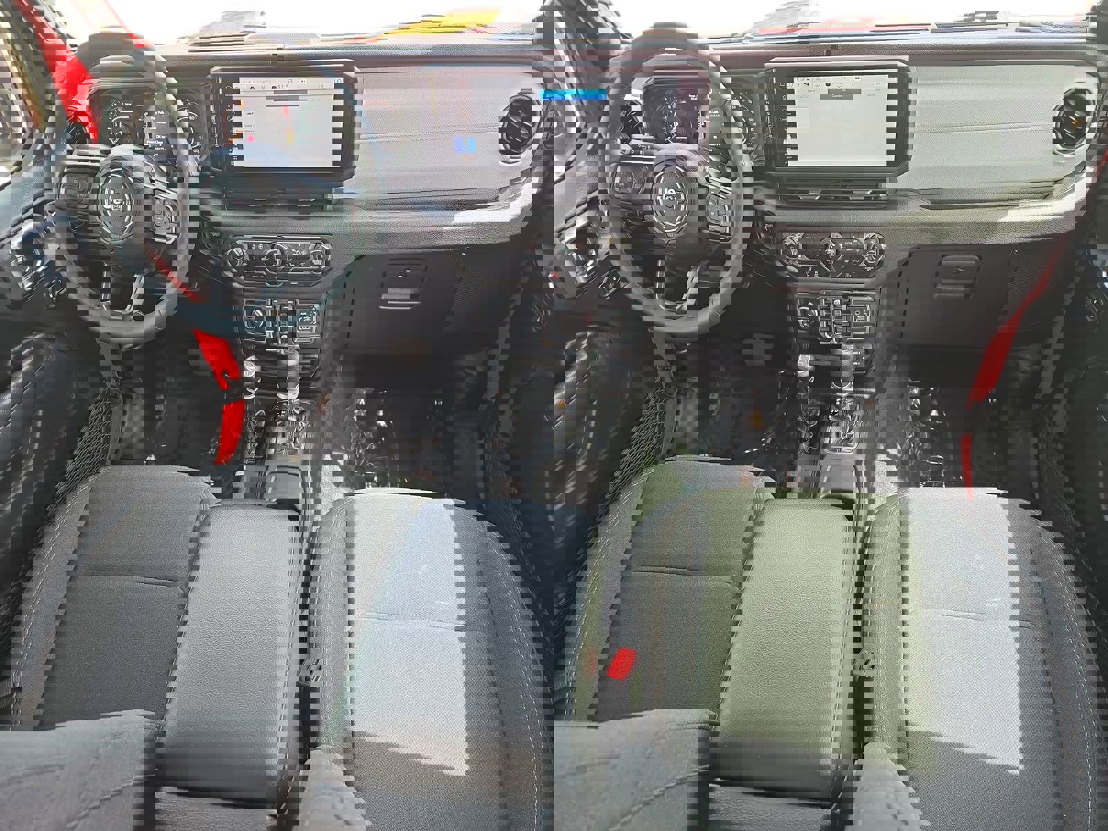 Used 2024 Jeep Gladiator Sport image 9