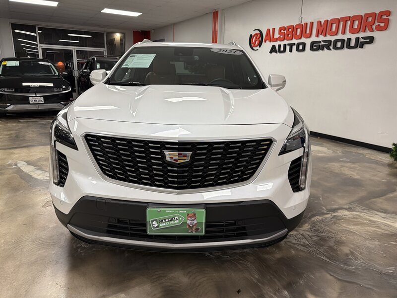 Used 2021 Cadillac XT4 Premium Luxury FWD image 3