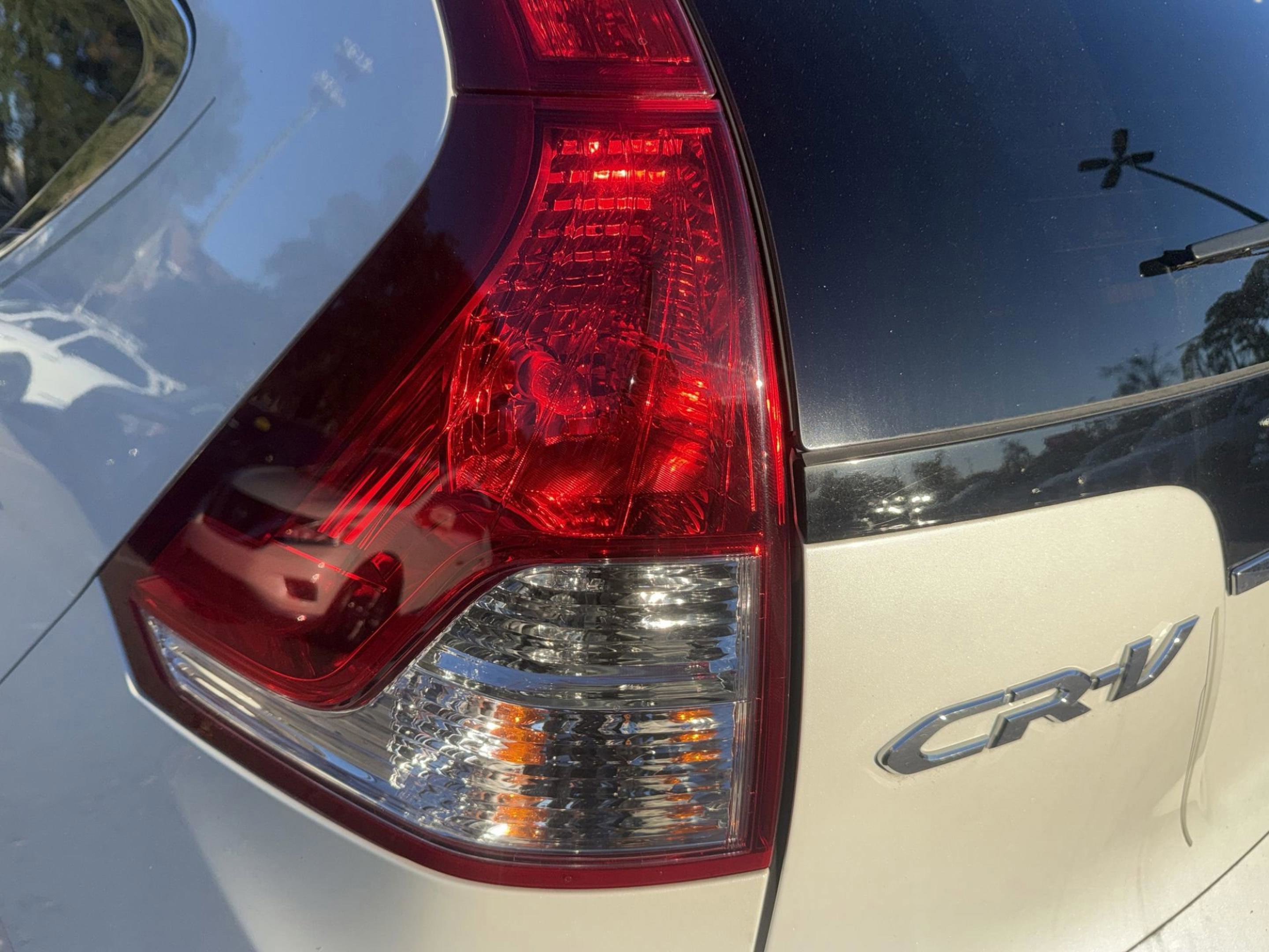 Used 2012 Honda CR-V EX-L image 7