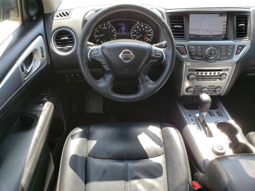 Used 2018 Nissan Pathfinder SL AWD/4WD image 18