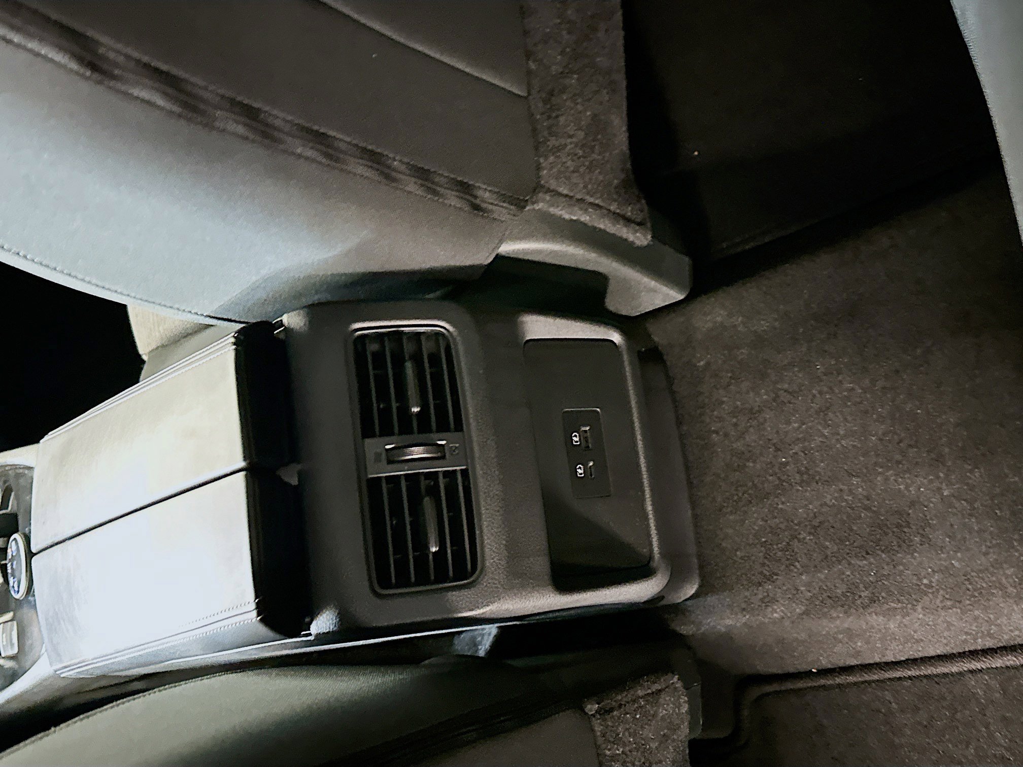 Used 2023 Nissan Rogue SV image 28