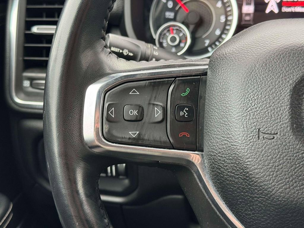 Used 2024 RAM 1500 Laramie AWD/4WD image 24