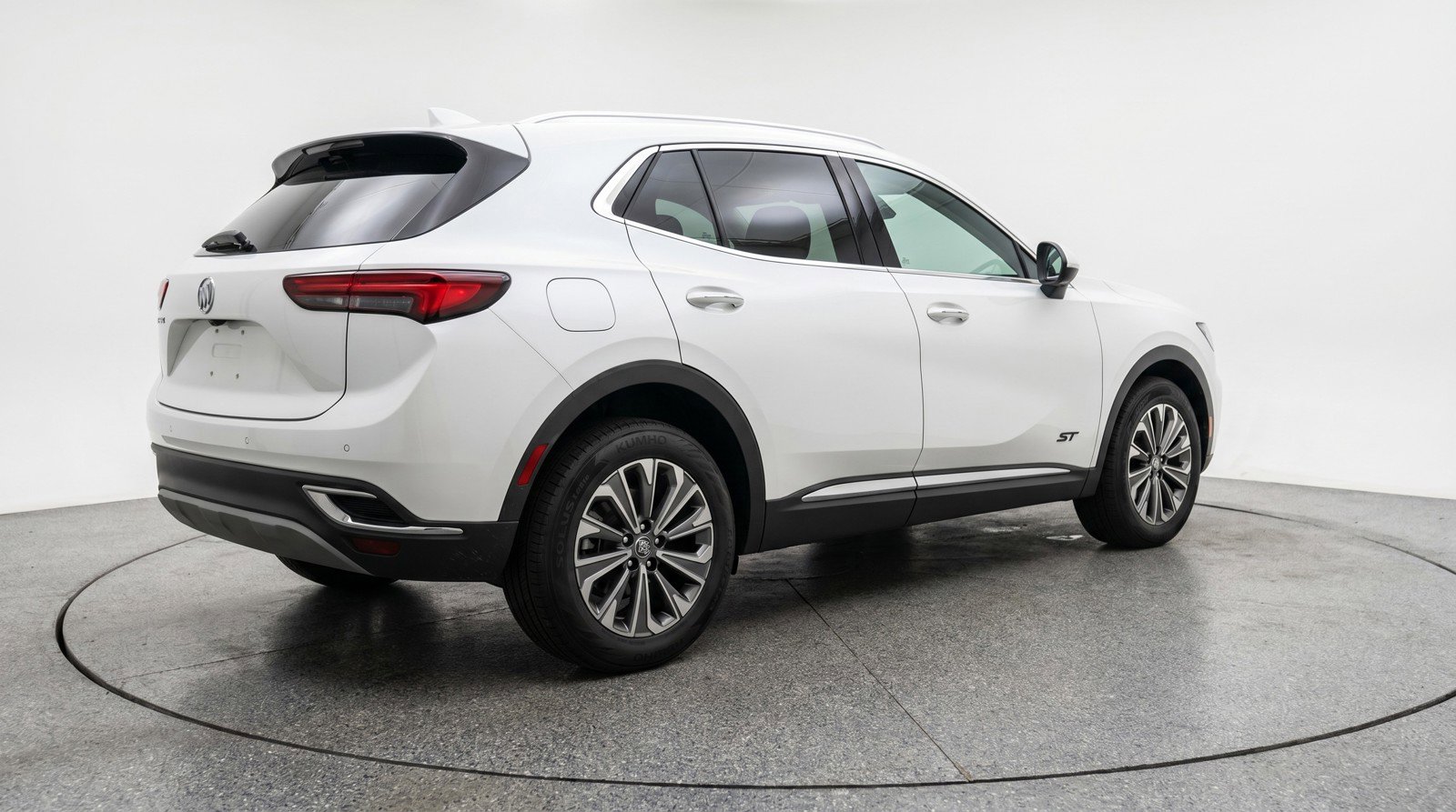 Used 2024 Buick Envision Preferred AWD/4WD image 9