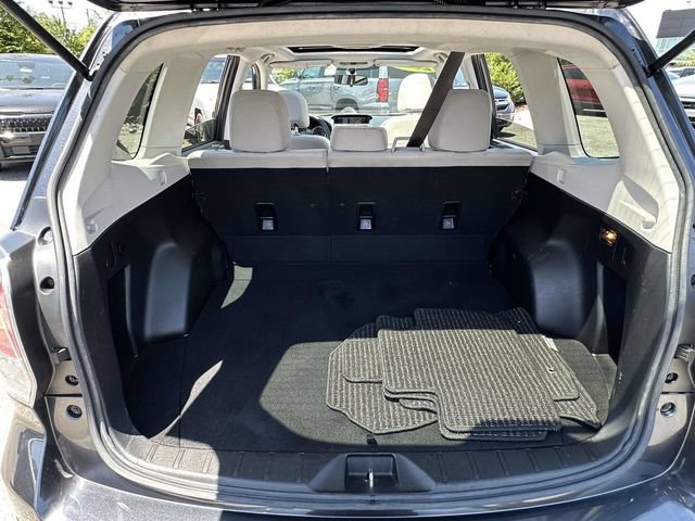 Used 2017 Subaru Forester 2.5i Premium AWD/4WD image 22