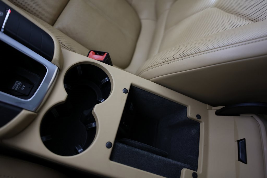 Used 2018 Porsche Macan image 37