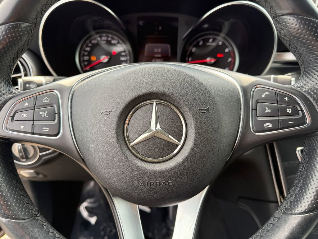 Used 2017 Mercedes-Benz GLC 300 4MATIC image 20