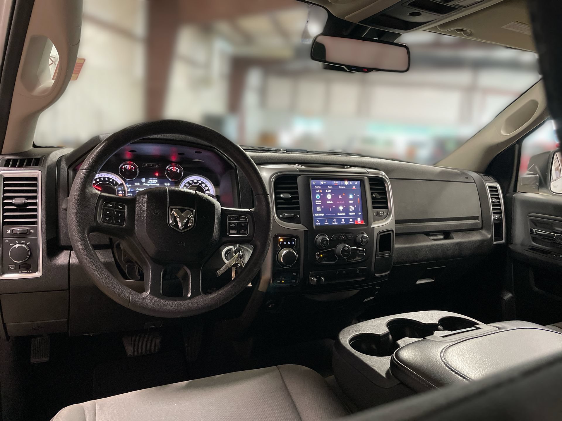 Used 2022 RAM 1500 Classic SLT w/ Electronics Group AWD/4WD image 17
